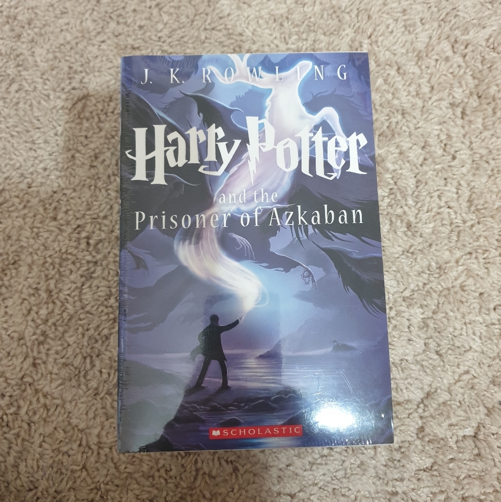 Harry Potter Book Bundle - Picture 5 of 5
